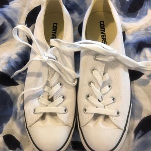 White converse